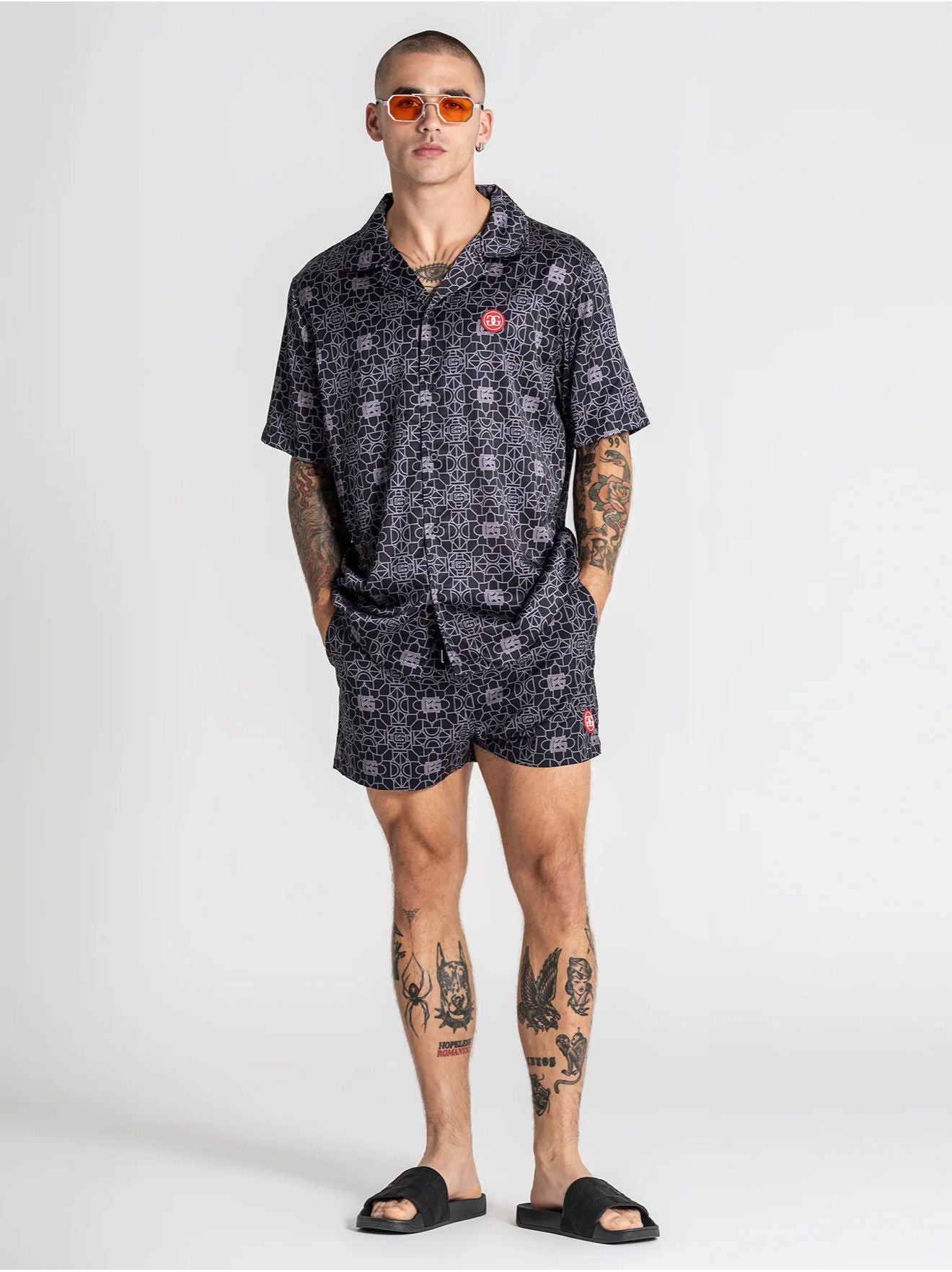 CAMISA DE SATÉN NEGRA TILED