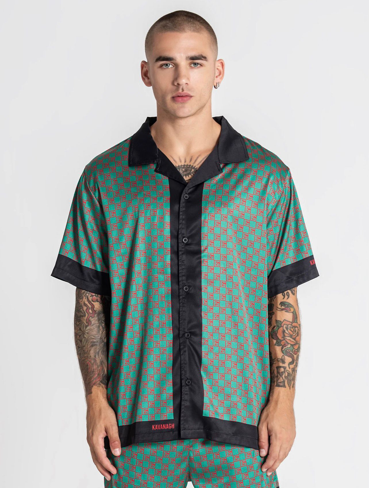 CAMISA DE SATÉN VERDE GK MANIA