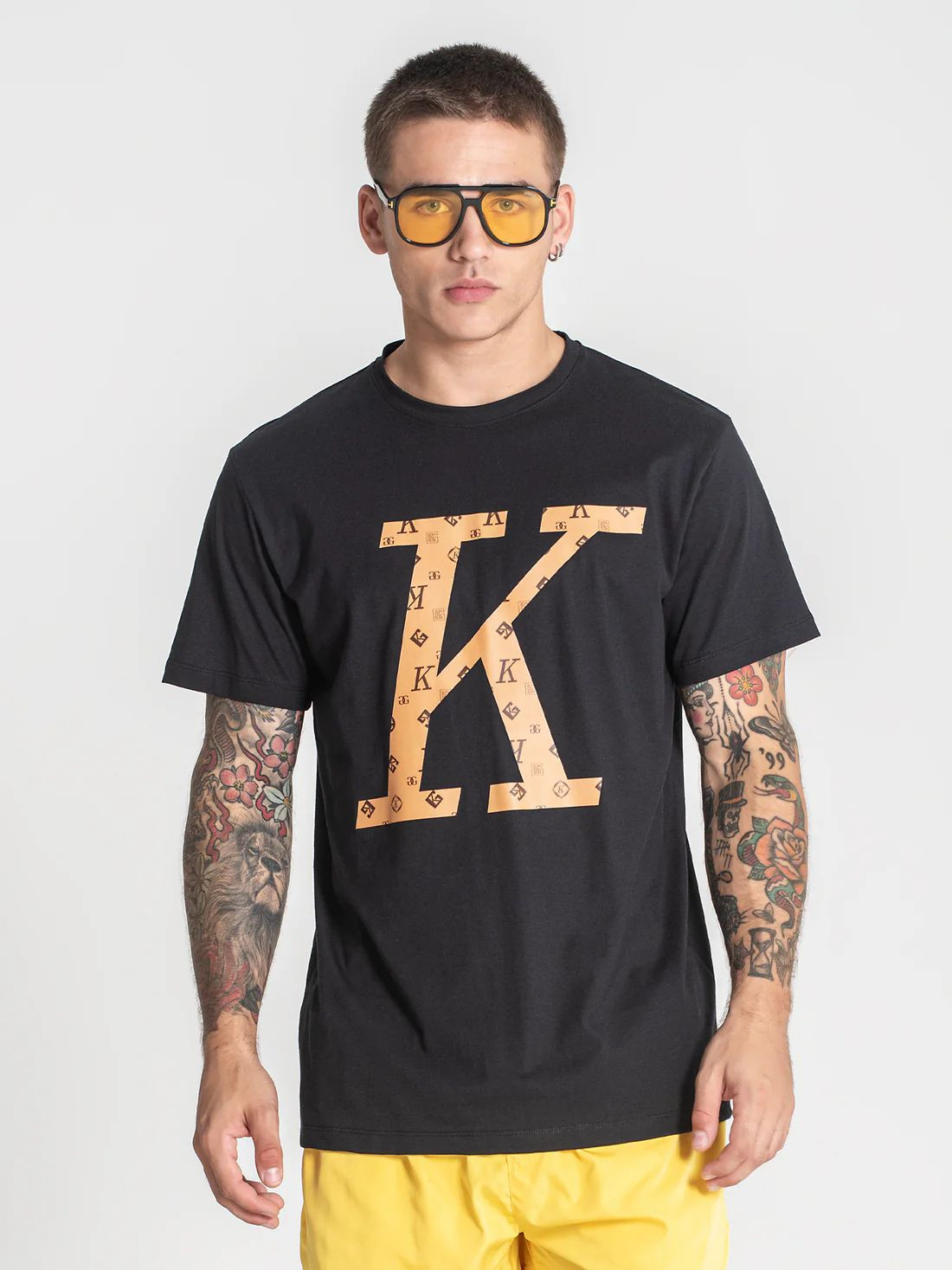 CAMISETA NEGRA CHOKO