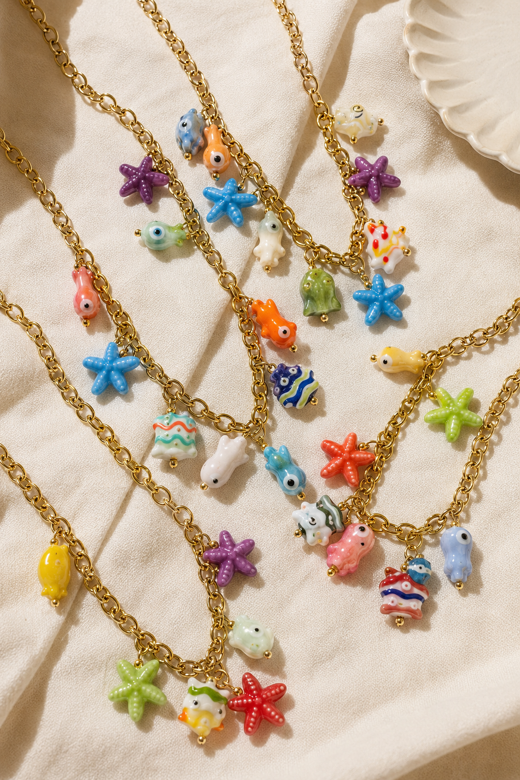 Collar pescaditos