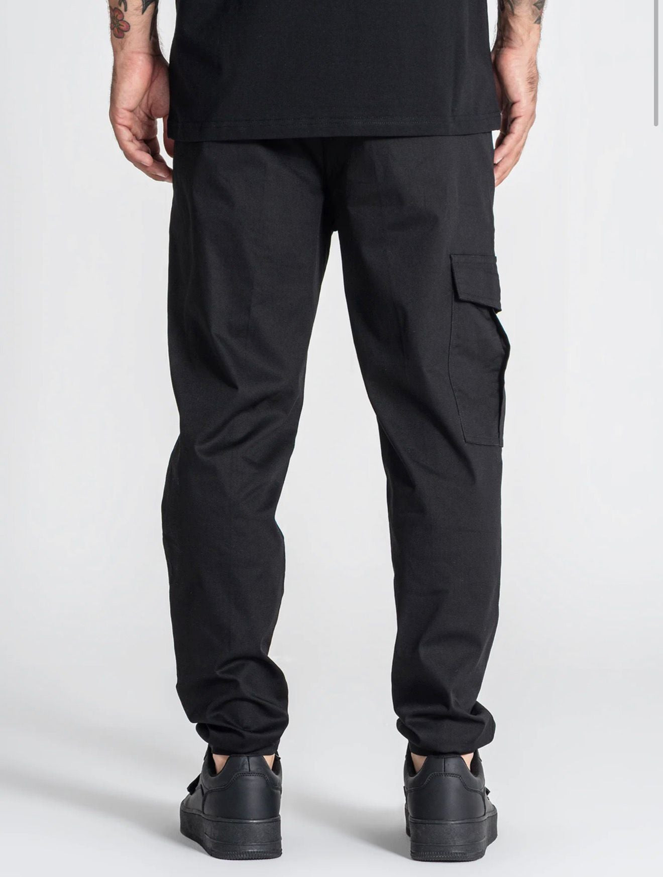 PANTALONES CHINO NEGROS CARGO